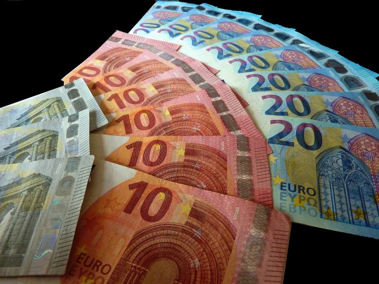 Prestito 10000 Euro, Come Avere il Finanziamento e Requisiti Richiesti